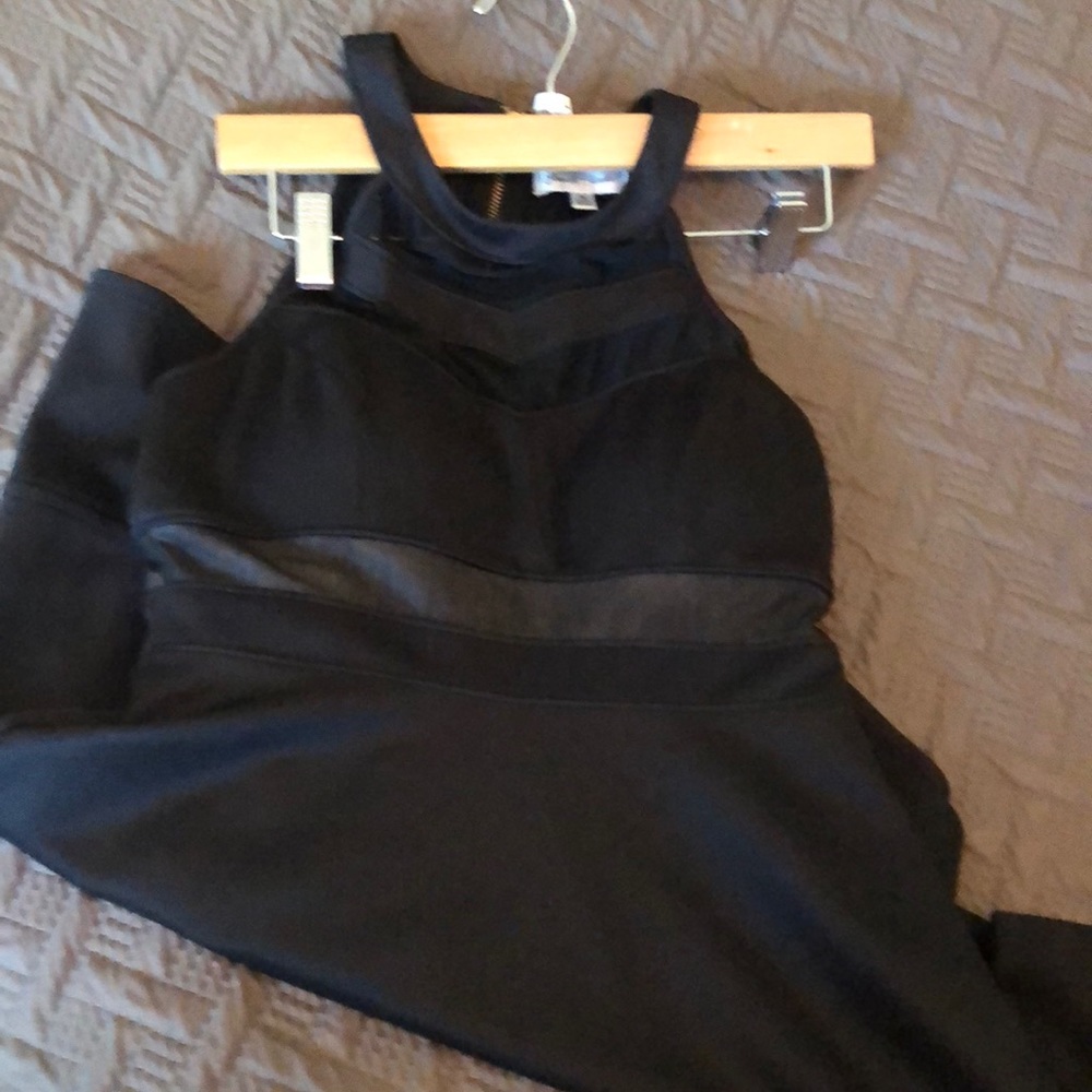 Dress - Picture 2 of 5